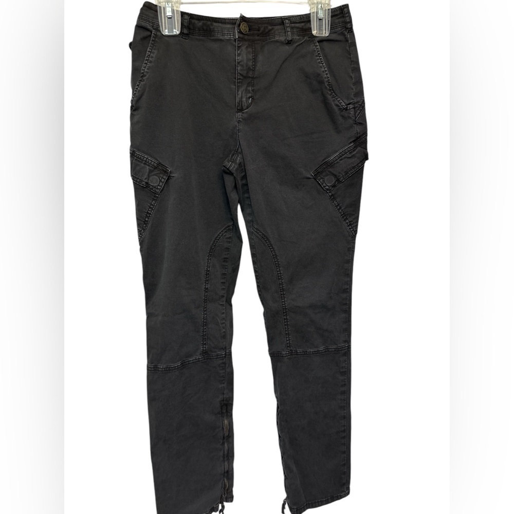 Pilcro Anthropologie Stylish Black Cargo Pants Ankle Zipper